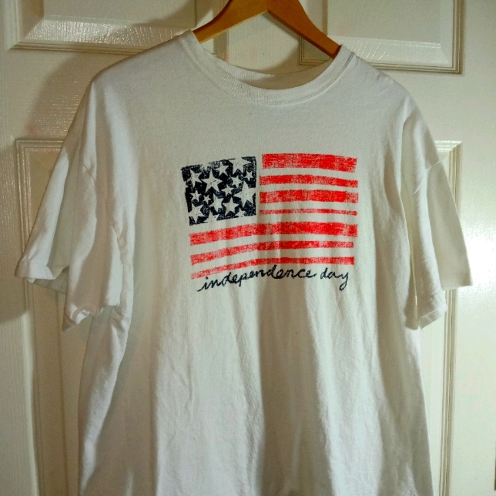 Vintage Hanes independence day tee